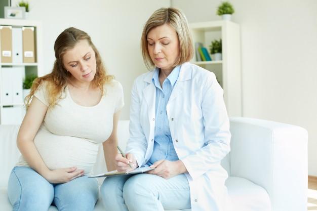 Plano de saúde para quem está grávida: saiba se é possível contratar